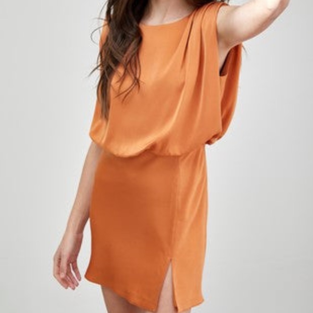 Puff shoulder orange dress